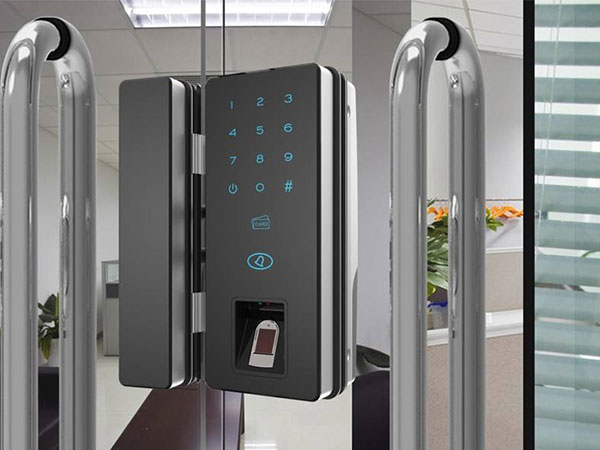 新市24小时上门开锁公司